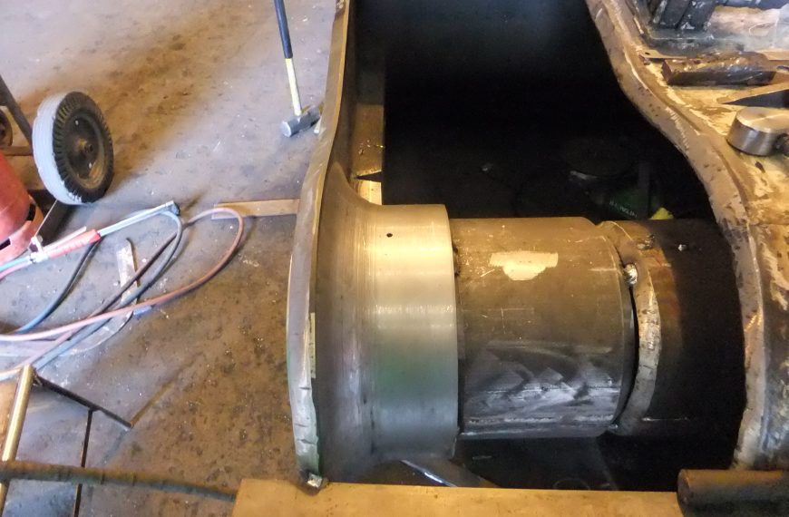 RH120 Back Hoe Dipper Arm Repair